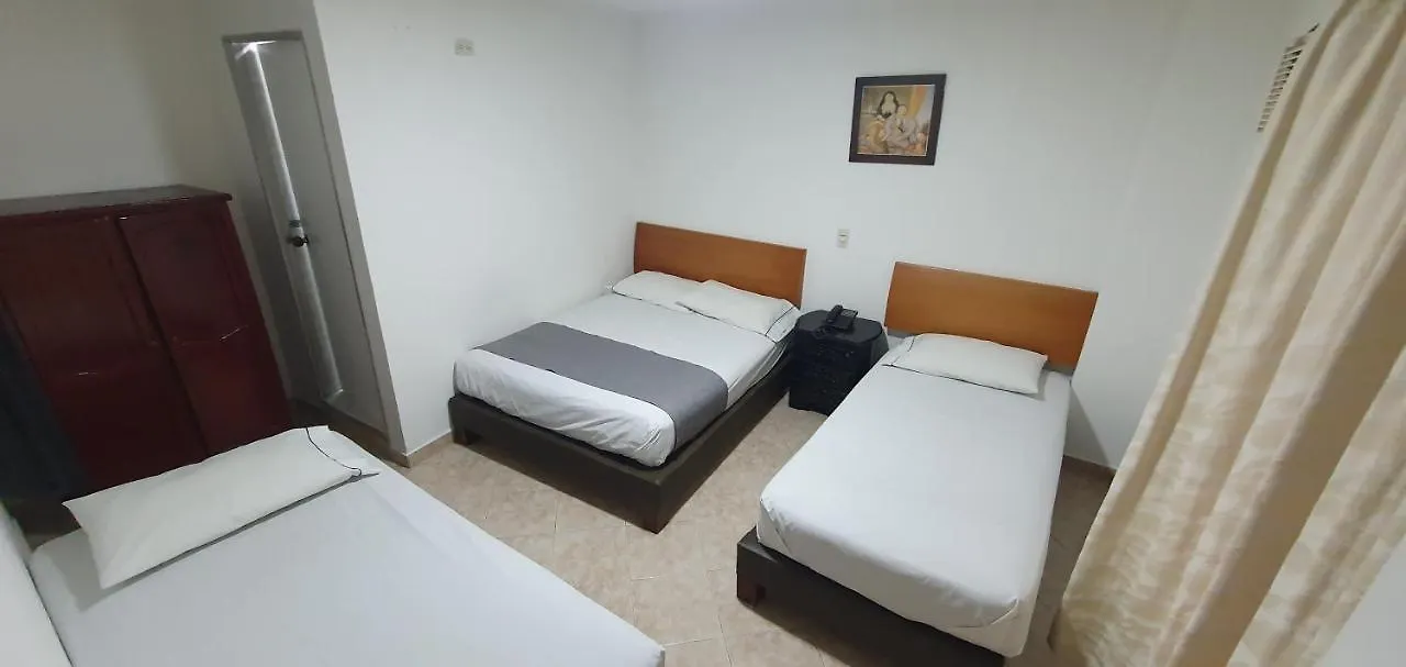 Hotel Gran Imperio Medellin 3*,